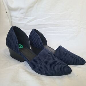 Eileen Fisher Navy Textured Heels